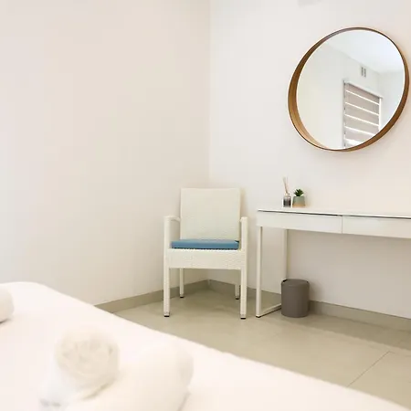 Gorgeous 2br Gozo With Private Balcony & Pool By 360 Estates Apartman *