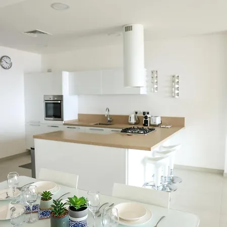 Gorgeous 2br Gozo With Private Balcony & Pool By 360 Estates Zebbug (Gozo)