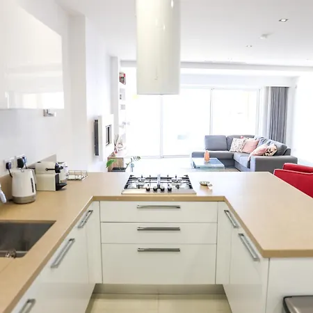 Gorgeous 2br Gozo With Private Balcony & Pool By 360 Estates Appartamento